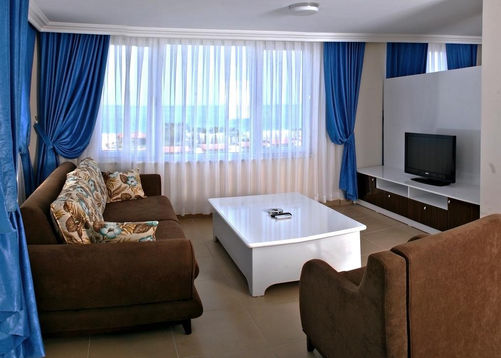 Grand Akca Hotel กาซิพาซา ภายนอก รูปภาพ
