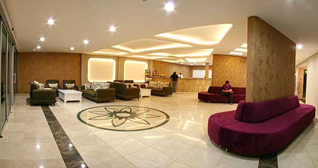 Grand Akca Hotel กาซิพาซา ภายนอก รูปภาพ
