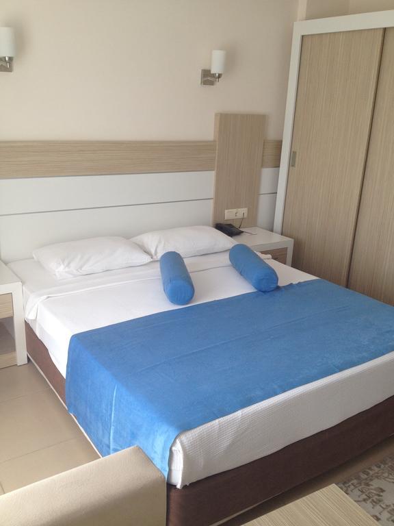 Grand Akca Hotel กาซิพาซา ภายนอก รูปภาพ