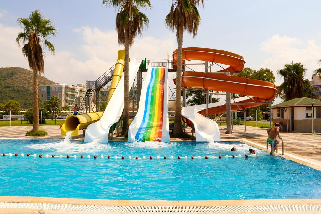 Grand Akca Hotel กาซิพาซา ภายนอก รูปภาพ