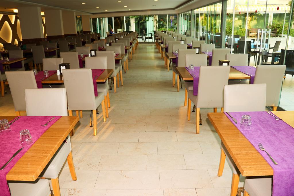 Grand Akca Hotel กาซิพาซา ภายนอก รูปภาพ